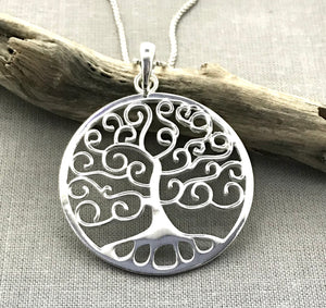 Sterling Silver Tree of Life Round Necklace